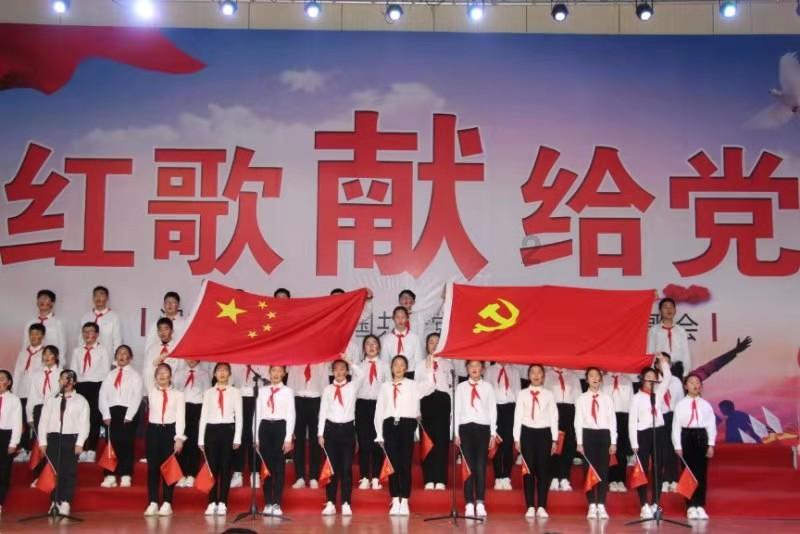 村超归来!盘点元年十佳球,天外飞仙倒挂双钩,国足看了羞愧吗?
